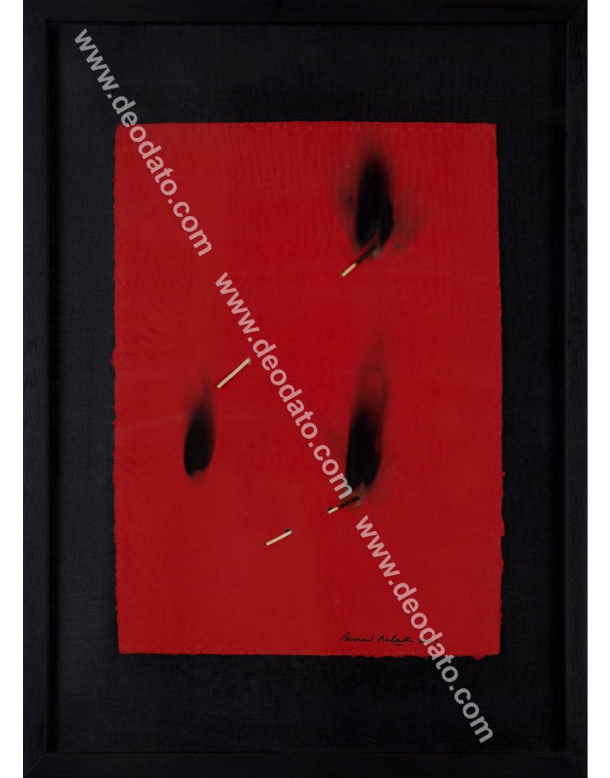 Red Cardboard n°154