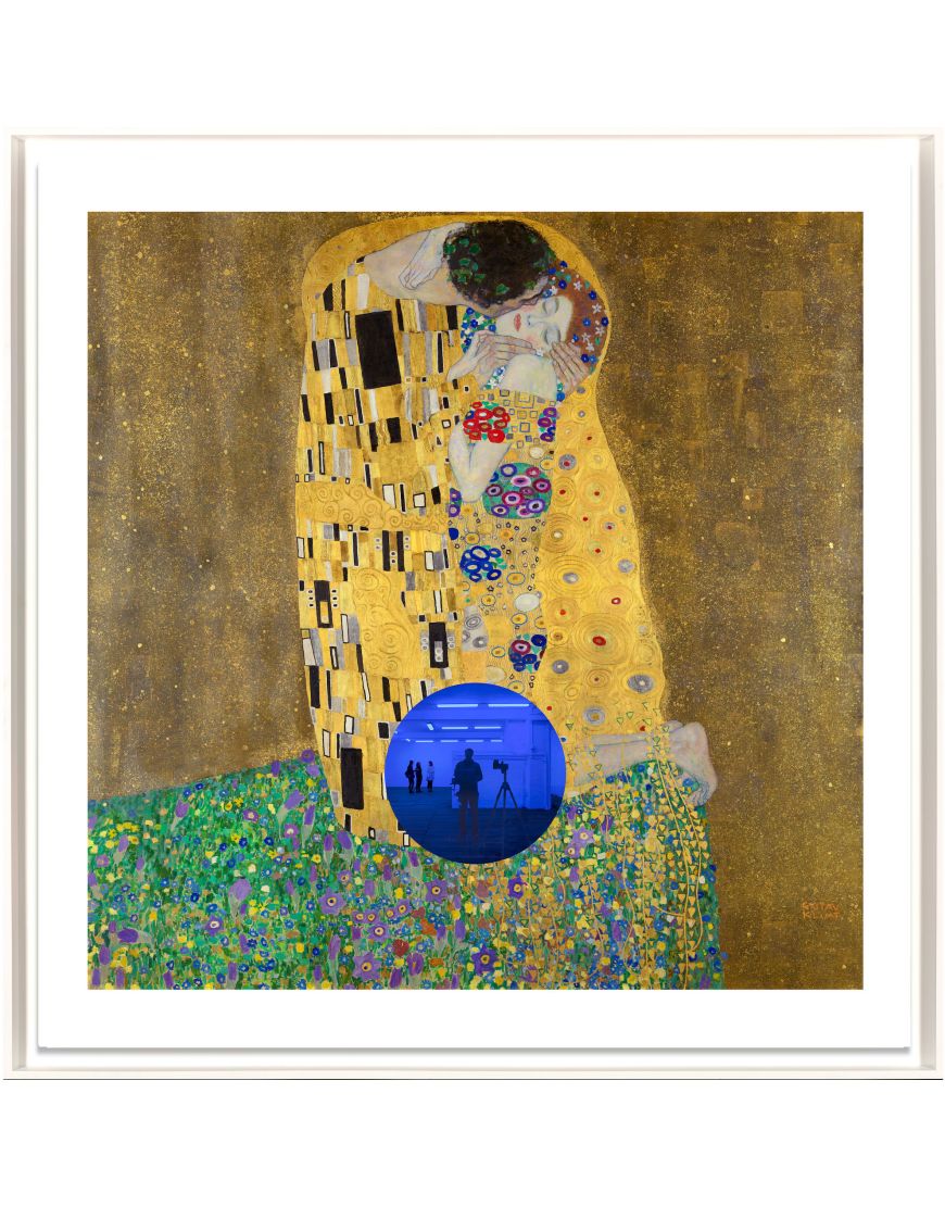 Gazing Ball - Klimt - Kiss