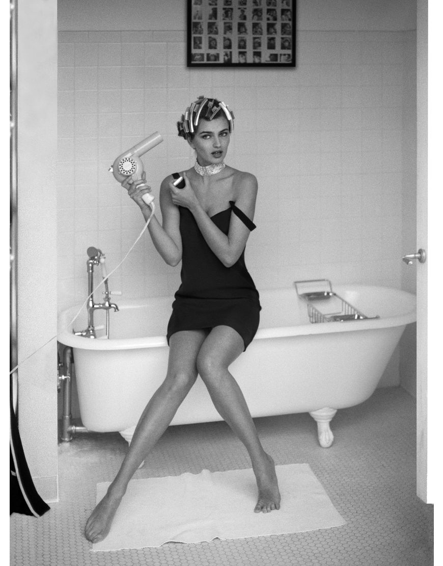 Paulina Porizkova (St. Barth), 1989