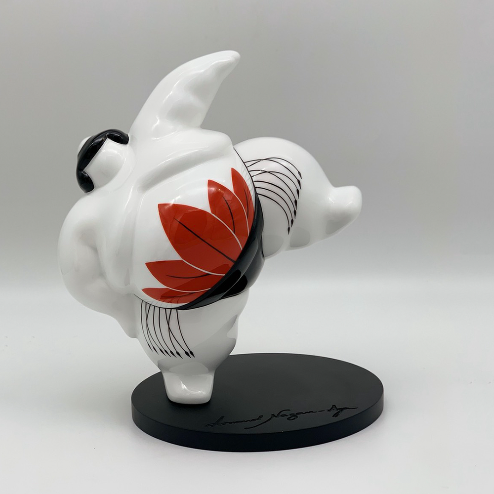 Kamala White Shiko XS 