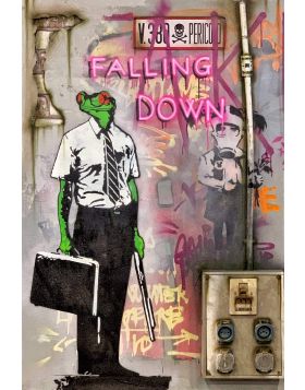 Wallsaved - Kiss Me - Falling Down