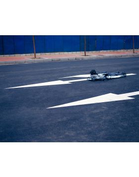 Liu Bolin - No.27 - Limited Edition of 6 Pieces - 2008