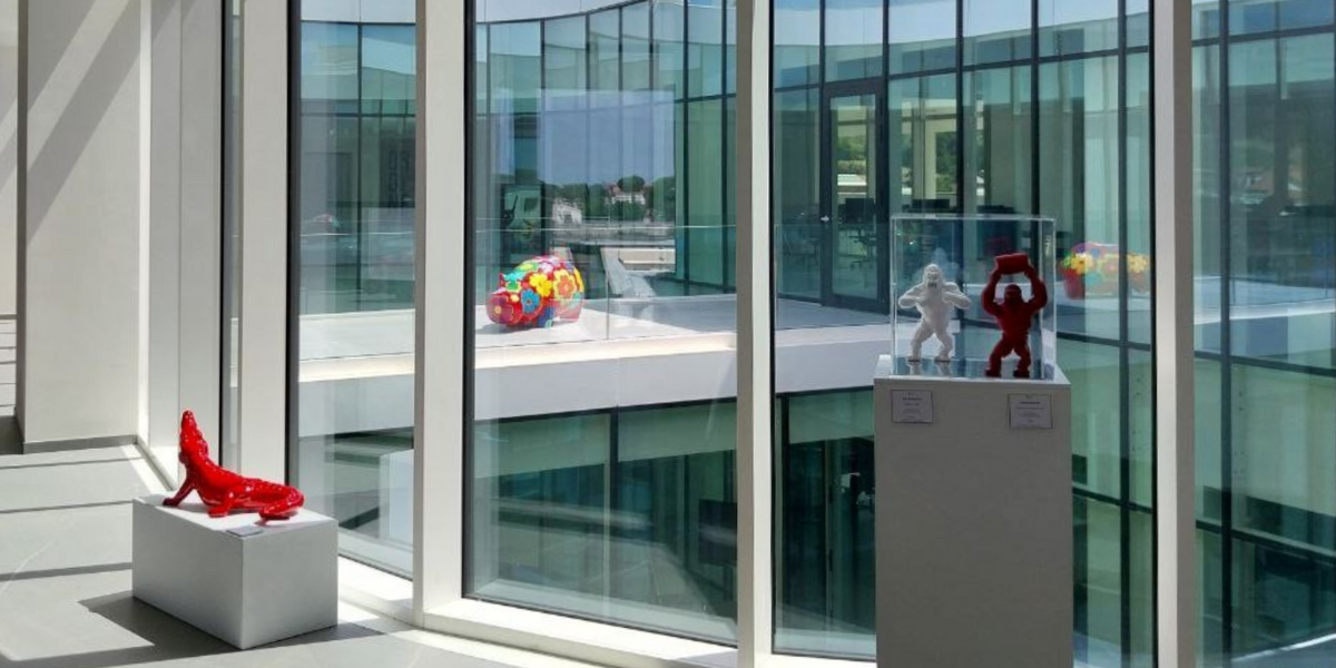 Art in the workplace: why decorating your office with art is an investment (and even tax-deductible)