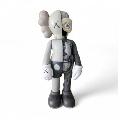 Companion Flayed (Grey)