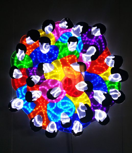 Volto degli altri (Light sculpture)