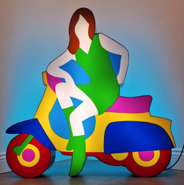 Pin up in vespa (light sculpture)