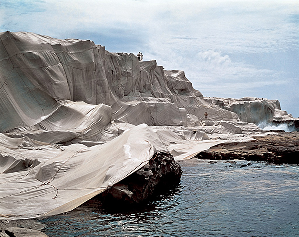 Christo-and-Jeanne-Claude-Wrapped-Cost Christo-and-Jeanne-Claude-Wrapped-Cost